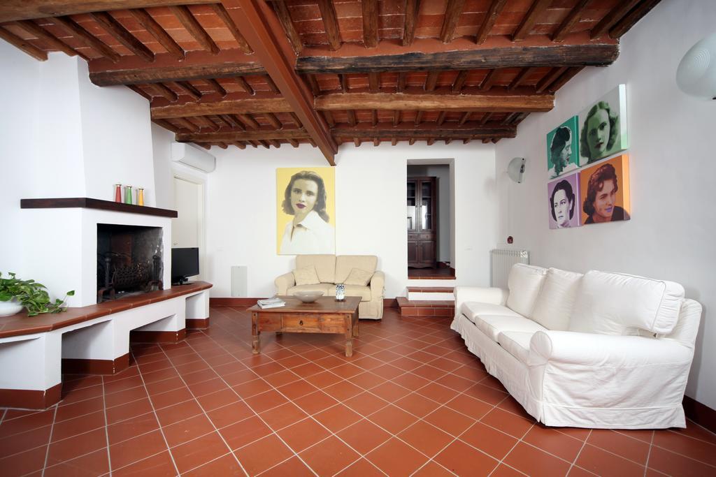 Le Donne Di Bargecchia Villa Corsanico-Bargecchia Szoba fotó