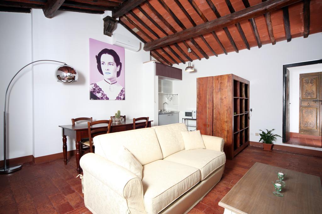 Le Donne Di Bargecchia Villa Corsanico-Bargecchia Szoba fotó